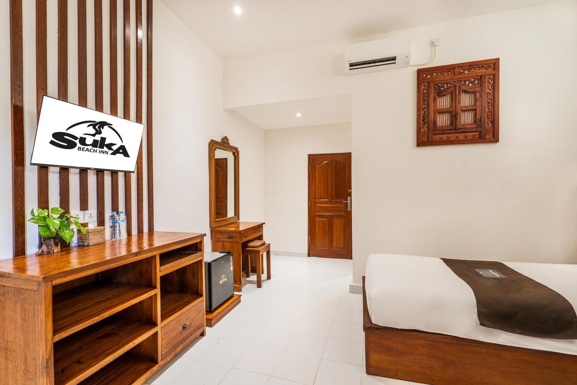 Suka Beach Inn Kuta  Exterior photo